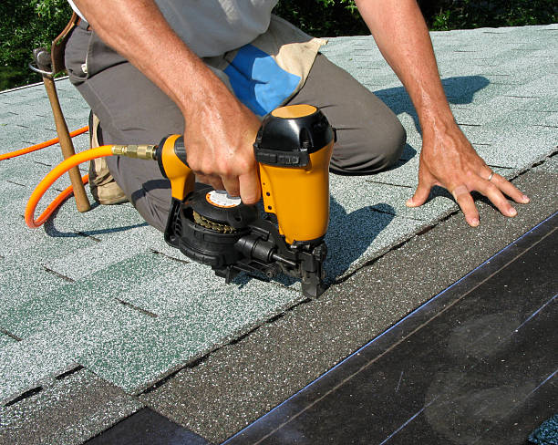 Quick and Trustworthy Emergency Roof Repair Services in Mazomanie, WI